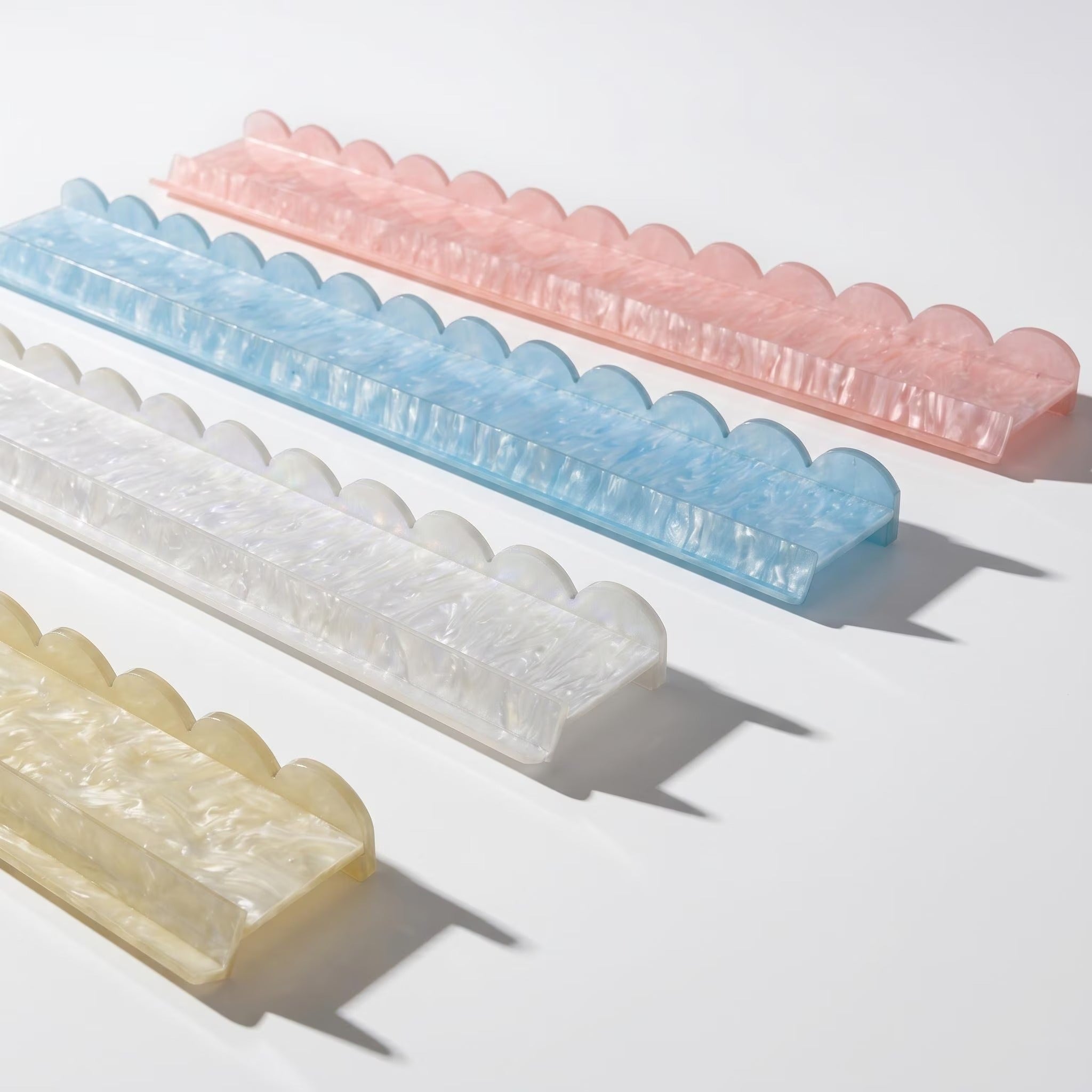 Mahjong 4pc Tile Rack Pearl Acrylic | Scalloped Edge Design | Cloud Pattern | American Mah Jongg Accessory